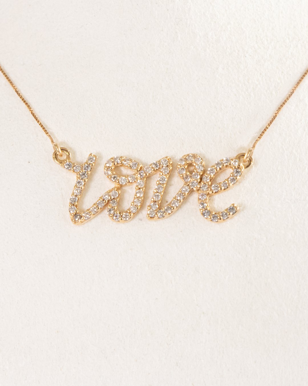 Cadena Love con Diamantes - LQ Jewelry Design